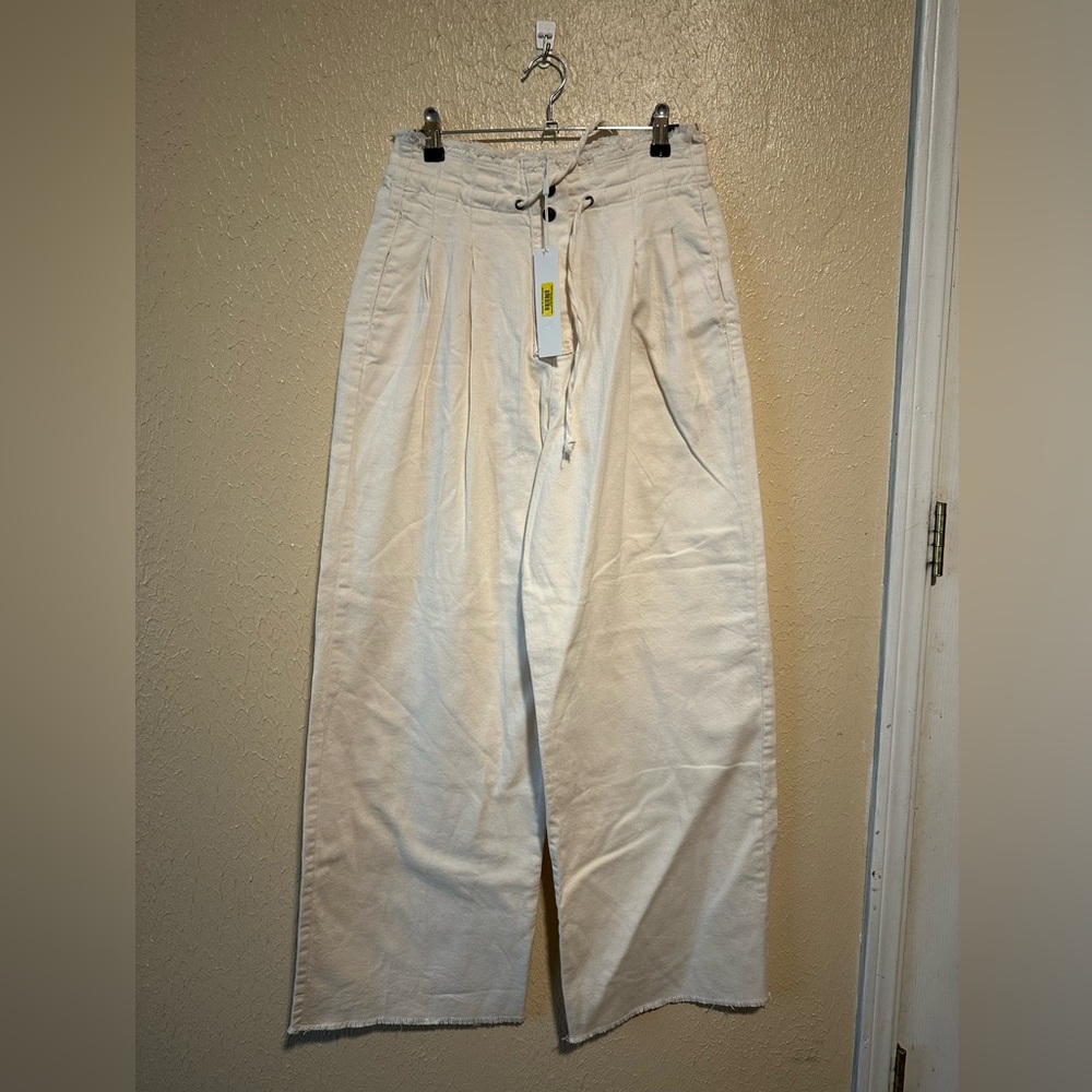 Every Wide Leg Jeans Size‎ 6 Frayed Hem High Waist